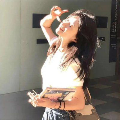 超级明星金·卡戴珊